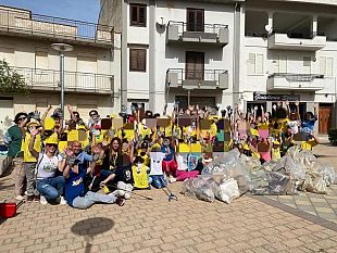 gibellina-grande-successo-per-liniziativa-puliamo-il-mondo