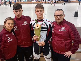 campionati-corsa-indoor-2025-la-polisportiva-saline-trapanesi-conquista-un-bronzo-con-latleta-nicolas-incandela