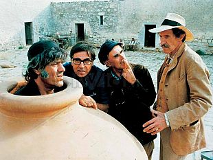 mazara-implicazioni-filosofico-morali-delle-giare-in-mezzo-alle-strade-lettera-di-una-visitatrice-occasionale