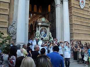 mazara-mercoledi-4-luglio-traffico-interdetto-e-divieto-di-sosta-in-occasione-della-processione-della-madonna-del-paradiso