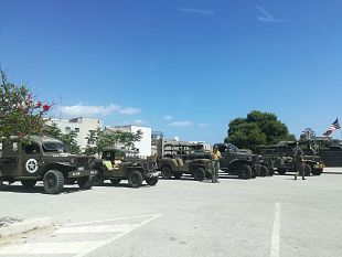 mezzi-della-seconda-guerra-mondiale-invadono-pacificamente-marinella-di-selinunte