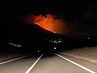 gravissimo-incendio-sta-devastando-il-monte-sparagio