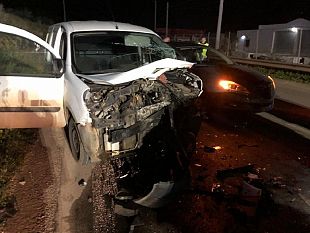 scontro-frontale-sulla-sp-81-per-triscina-due-uomini-feriti-e-tre-mezzi-coinvolti