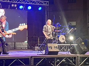 concerto-dal-vivo-shacqualatooga-in-the-legendary-history-of-rock