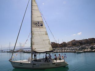 castellammare-del-golfo-intitolata-a-giorgio-boris-giuliano-la-barca-a-vela-ad-astra-della-lega-navale