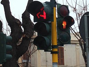 manutenzione-impianti-pubblica-illuminazione-e-impianti-semaforici