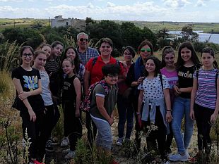 video-gli-alunni-della-scuola-media-pirandello-esploratori-del-pon-naturalmente