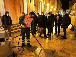 marsala-avviata-la-pulizia-e-la-scerbatura-a-sappusi