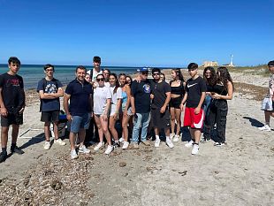 mazara-gli-studenti-delliiss-ruggero-daltavilla-partecipano-al-progetto-la-nostra-costa-un-laboratorio
