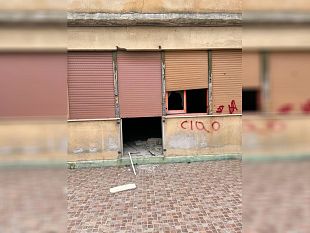 trapani-ex-asilo-vandalizzato-i-cittadini-insorgono