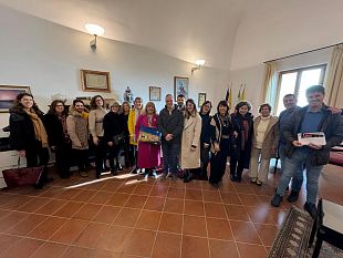 mazara-premiati-i-partecipanti-del-concorso-la-vetrina-piu-bella-di-natale-2024