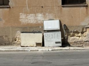 erice-sorpreso-ad-abbandonare-rifiuti-in-strada-una-denuncia-nel-rione-san-giuliano