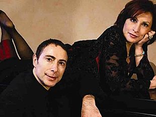 trapani-amici-della-musica-il-20-aprile-il-duo-alterno-formato-dal-soprano-tiziana-scandaletti-e-dal-pianista-riccardo-piacentini