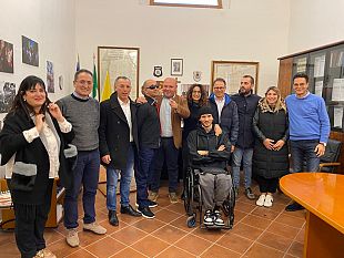 mazara-il-campione-paralimpico-di-nuoto-manuel-bortuzzo-al-palazzo-di-citta