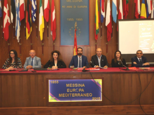 messina-presentato-a-palazzo-zanca-lavviso-relativo-alla-programmazione-del-natale-2022
