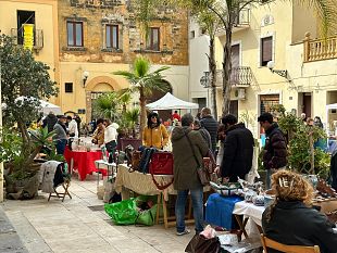 mazara-domenica-torna-il-mercatino-dellantiquariato