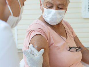 trapani/vaccini-al-via-da-oggi-la-quarta-dose-per-i-soggetti-fragili