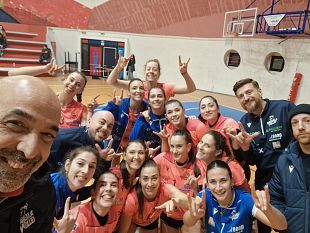 a-pomezia-termina-3-2-per-le-lilibetane-di-lino-giangrossi