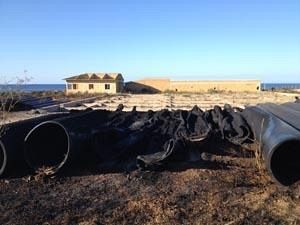 mazara-in-fiamme-diversi-tubi-di-polietilene-a-quarara-incendio-quasi-sicuramente-di-natura-dolosa