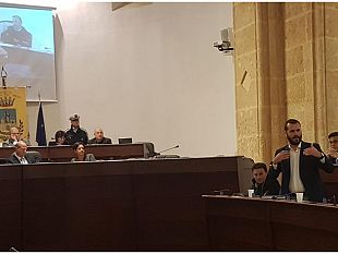 mazara-la-contestazione-di-incompatibilita-di-consiglieri-e-amministratori-che-ha-infuocato-la-seduta-consiliare-del-12-novembre