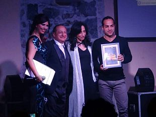 importante-riconoscimento-per-il-cantautore-nico-gulino