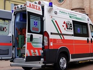 mazara-del-vallo-incidente-in-un-cantiere-carpentiere-cade-da-un-ponteggio-in-via-vaccara