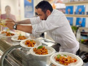 a-tuttofood-milano-successo-di-pasta-prime-luci-con-ospite-natale-giunta