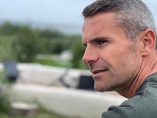 volley-pino-sossio-e-il-mister-della-vsc-essepiauto-a29-mazara