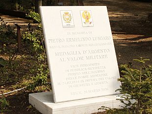 erice-rende-omaggio-al-vice-brigadiere-pietro-ermelindo-lungaro