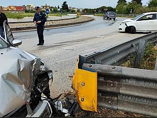 trapani-incidente-alla-rotonda-del-bowling