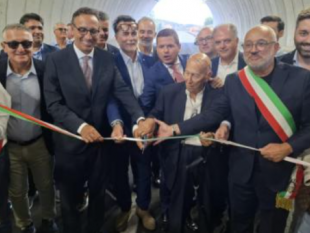 infrastrutture-completati-i-lavori-sulla-ss-284-tra-bronte-e-adrano-inaugurato-nuovo-tratto-da-43-milioni-di-euro