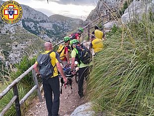 soccorsi-due-turisti-di-14-e-36-anni-infortunati-durante-escursioni
