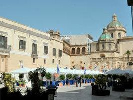 a-blue-sea-land-il-rancio-di-bordo-del-comandante-pini