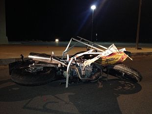 mazara-incidente-a-causa-di-un-anomalo-cartello-lavori-in-corso-un-motociclista-ed-una-donna-feriti