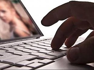 sexy-baby-in-rete-e-urgenza