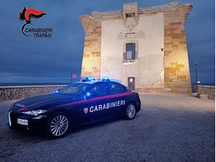 trapani/trapani-fugge-con-auto-senza-targa-arrestato-dai-carabinieri