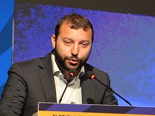 comunicazioni-istituzionali-su-facebook-ed-elezioni-il-comune-di-trapani-ci-ricasca