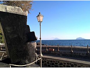 ultime-della-sera-una-storia-dentro-la-storia