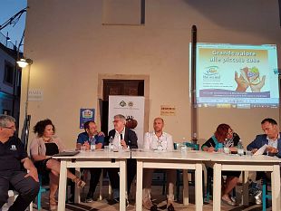 blue-sea-land-e-distretti-agroalimentari-al-centro-del-ii-festival-del-pesce-azzurro-di-marzamemi