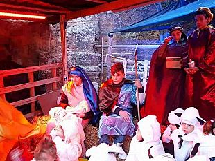 campobello-inaugurato-ieri-il-presepe-vivente-a-rocca-del-gallo-si-respira-aria-di-natale