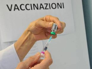 trapani/vaccini-prosegue-il-porte-aperte-in-provincia-domani-prenotazioni-per-50enni