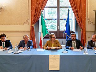 sottoscritto-protocollo-dintesa-per-la-sicurezza-sul-lavoro-e-il-contrasto-al-lavoro-nero