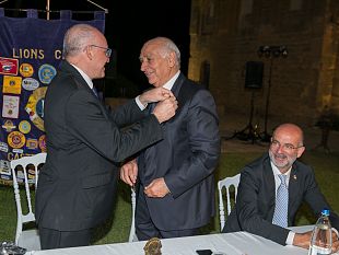 passaggio-della-campana-per-il-lions-club-di-castelvetrano