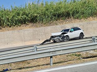 trapani/incidente-autonomo-sulla-a29-tra-le-uscite-trapani-ed-alcamo