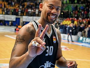 trapani-rodriguez-lascia-la-trapani-shark