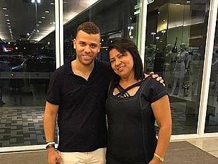 un-abbraccio-lungo-30-anni-da-trapani-al-brasile-per-ritrovare-la-madre-naturale