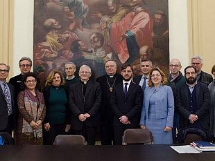 covid-19-la-fondazione-comunitaria-agrigento-trapani-dona-notebook-ai-giovani