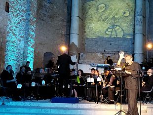 candor-lucis-al-tramonto-presso-lacropoli-di-selinunte