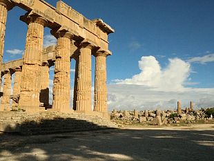 castelvetrano/prima-domenica-del-mese-ingresso-gratuito-nei-siti-visita-guidata-tra-i-templi