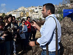 castelvetrano-il-liceo-scientifico-di-castelvetrano-scopre-il-macchinario-per-il-recupero-della-posidonia-a-selinunte